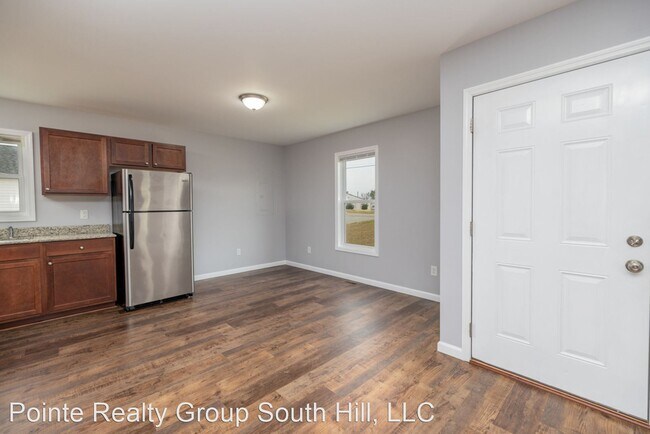 Building Photo - 3 br, 2 bath House - 1067 Halifax Street