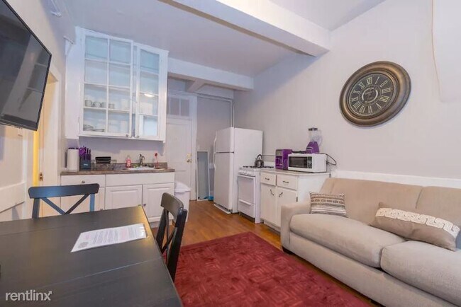 Foto del edificio - 163 Endicott St