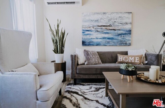 Foto del edificio - 1134 E 35th St