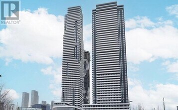 Building Photo - 195 Commerce St