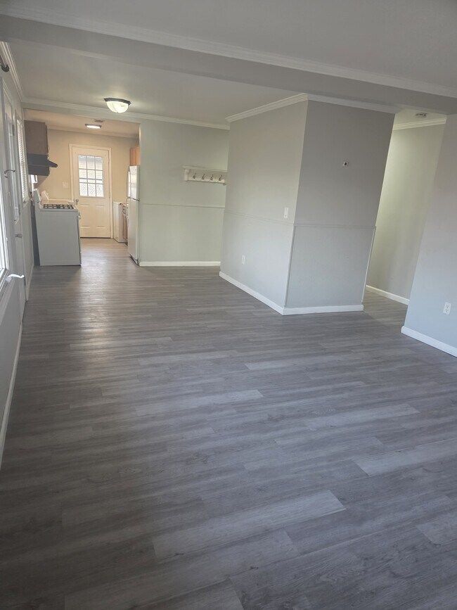 Foto del edificio - 2210 Capri Ave