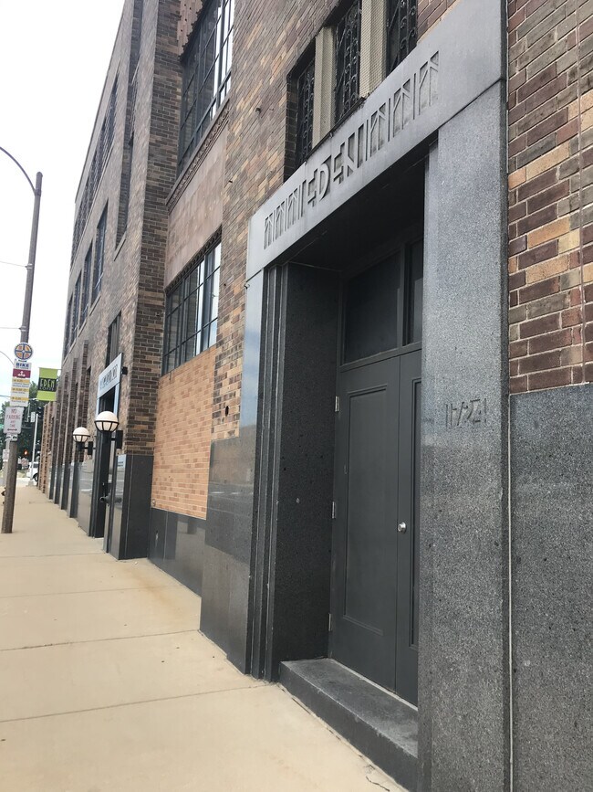 Foto del edificio - 1720 Chouteau Ave