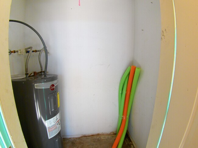 1st Storage closet - 3400 Sunriver Rd
