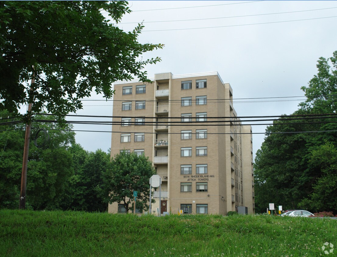 Foto del edificio - Attick Towers
