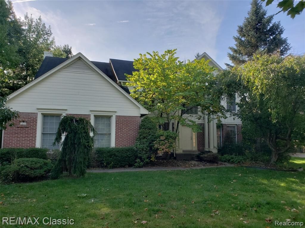 Primary Photo - 7175 Aaron Way Dr