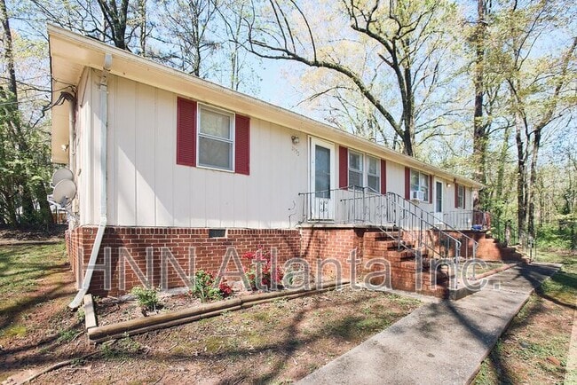 Photo - 2555 Lloyd Rd Apartment