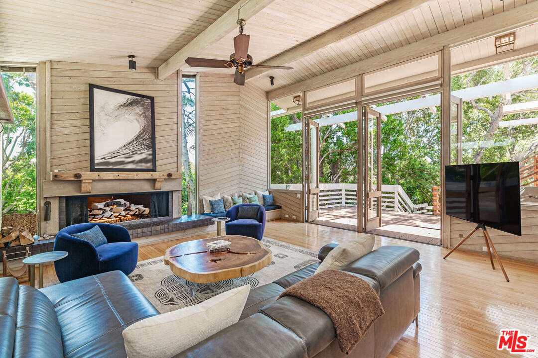 Foto principal - 28818 Selfridge Dr