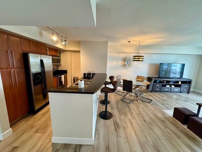 Building Photo - 3232 Coral Way