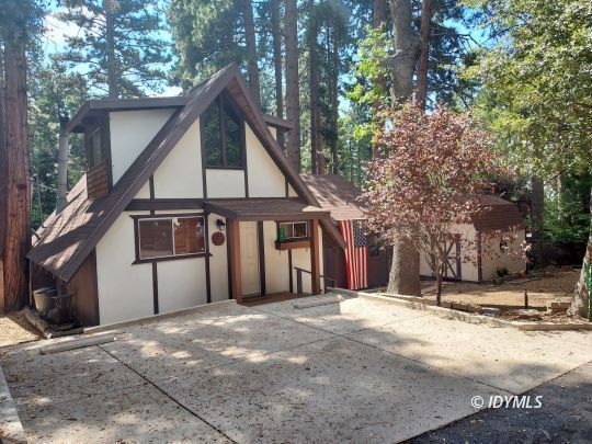 Primary Photo - Sunset Drive Classic Cabin