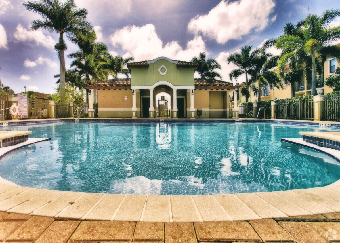 Venice At Crystal Lakes Alquileres en Homestead, FL