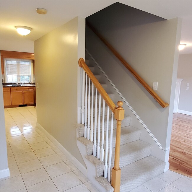 Building Photo - 11 Hibiscus Way