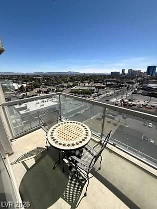Building Photo - 900 S Las Vegas Blvd