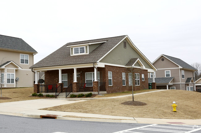 Building Photo - Bartlett Crossing