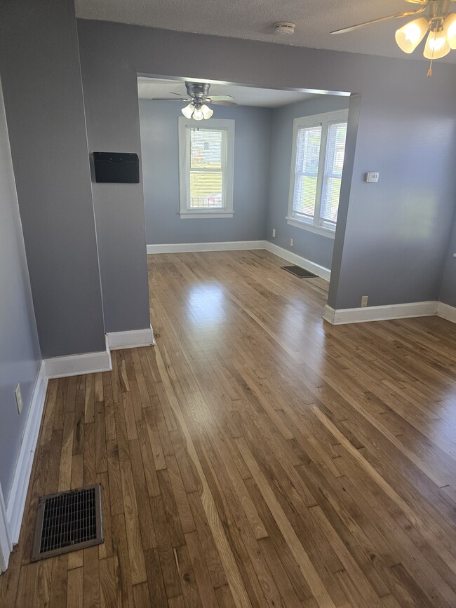 Building Photo - 3534 Brown St
