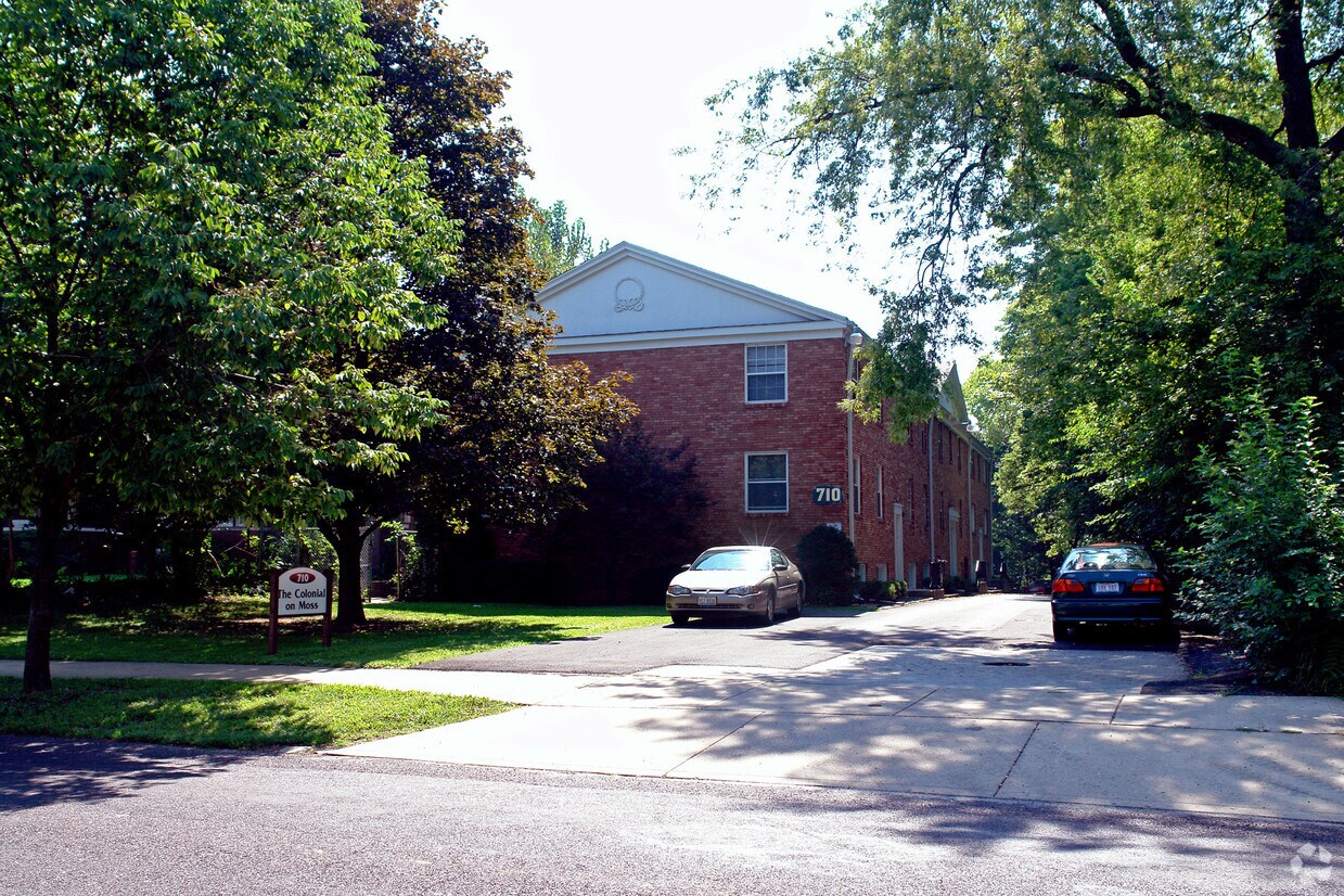 Primary Photo - 710 W Moss Ave