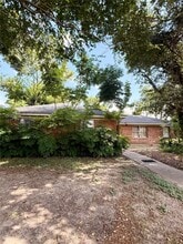 Building Photo - 5706 Parwill St