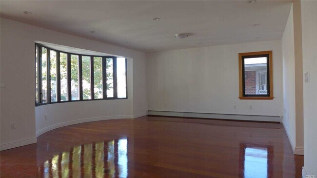 Building Photo - 144-30-14428 28th Ave