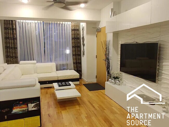 Foto del edificio - 2234 W Madison St