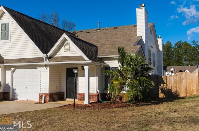 Building Photo - 145 Courtyard Dr