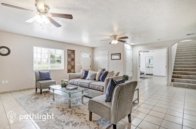 Building Photo - 412 Hannett Avenue NE, Albuquerque, NM, 87102