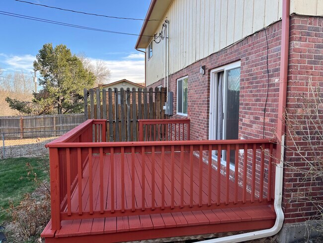Building Photo - 5938 Newcombe Ct