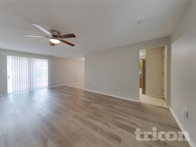 Building Photo - 3926 Cochise Terrace