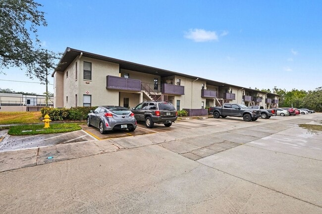 Foto del edificio - 1011 Clearmont St NE