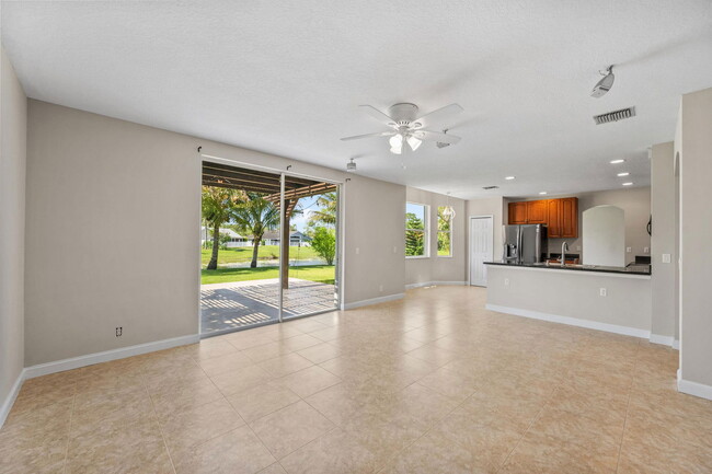 Foto del edificio - Larkspur Lane, Wellington, FL 33414 - 5 BR...