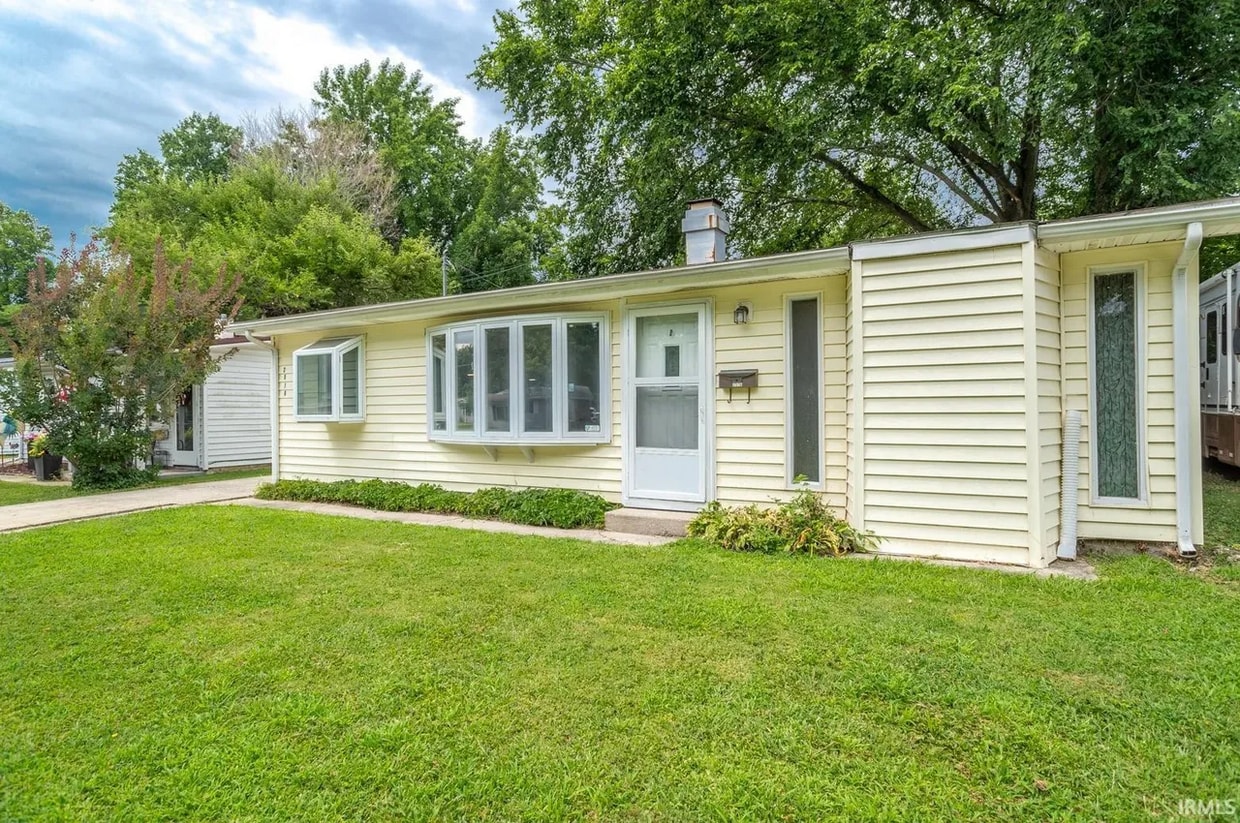 Photo - 2516 Oxford St (Lafayette, IN)