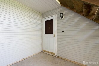 Building Photo - 98 Griggs Pl