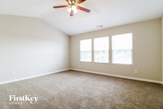 Building Photo - 2921 Trassacks Dr