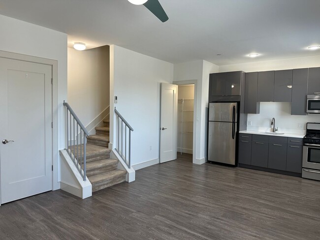 Photo - Village Place Apartments