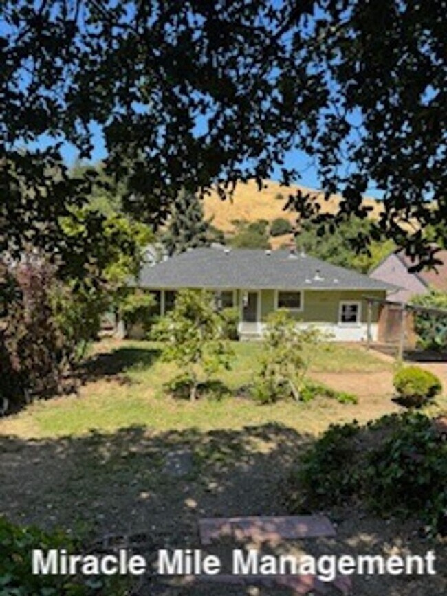 Foto del edificio - Charming Sun Valley Home with Wonderful Ou...
