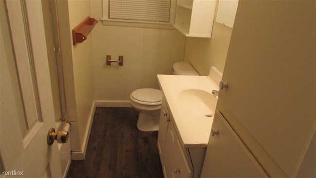 Foto del edificio - 2 br, 1 bath House - 121 76th St SE