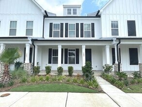 Building Photo - 105 Summer Tanager Dr