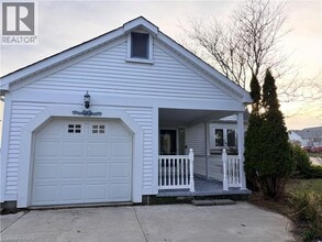 Building Photo - 209 Haldane Ct