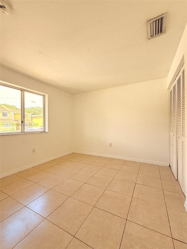Building Photo - 2280 NW 136th Terrace