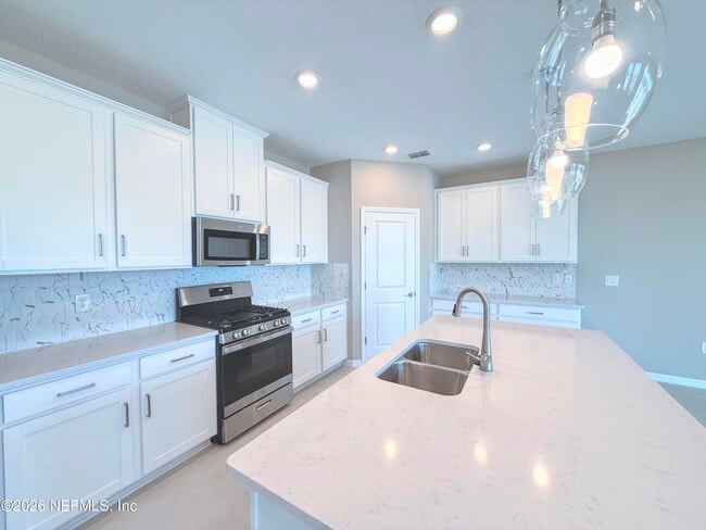 Building Photo - 312 Cherry Elm Dr