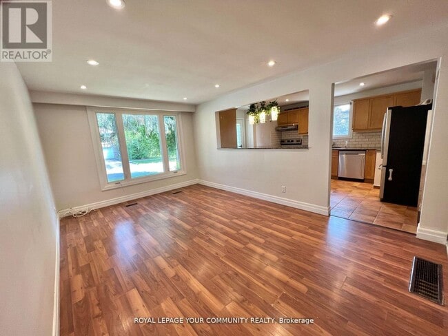 Building Photo - 94 Kulpin Ave