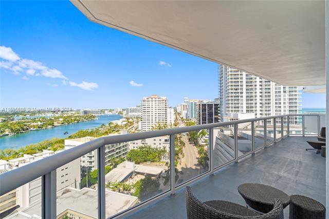 Foto principal - 6301 Collins Ave