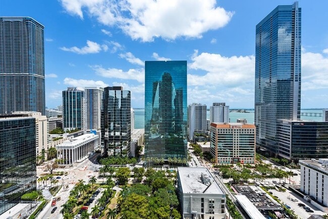 VIEW - 1300 S Miami Ave