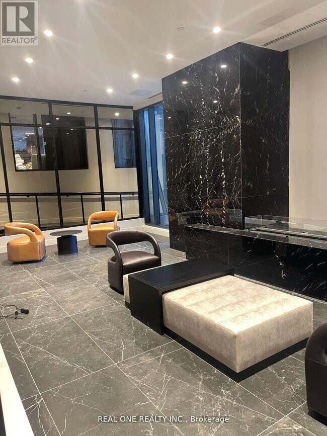 Photo du bâtiment - 308 Jarvis St