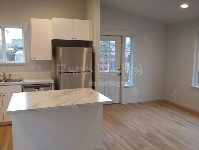 Foto del edificio - 2044 NW 11th St