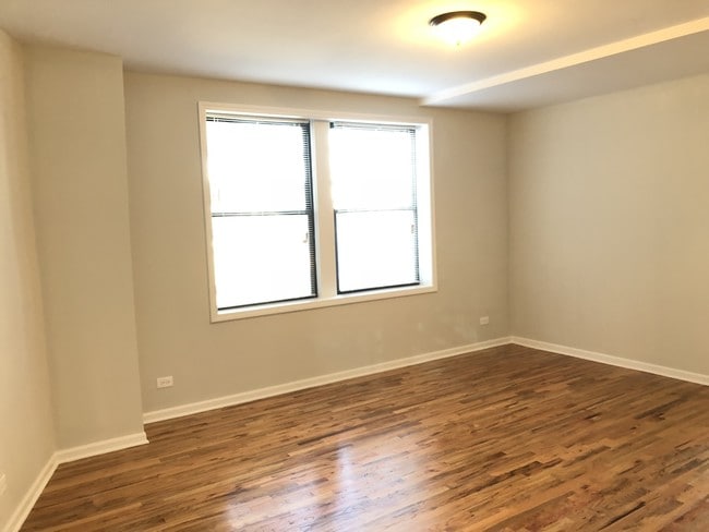Foto del edificio - 7606 N Paulina St