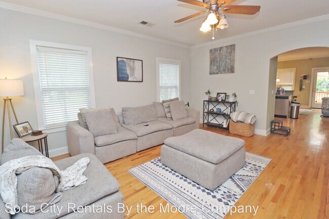 Foto del edificio - 3 br, 2 bath House - 4701 Anderson Street
