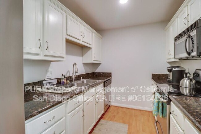 Foto del edificio - 5252 Orange Ave