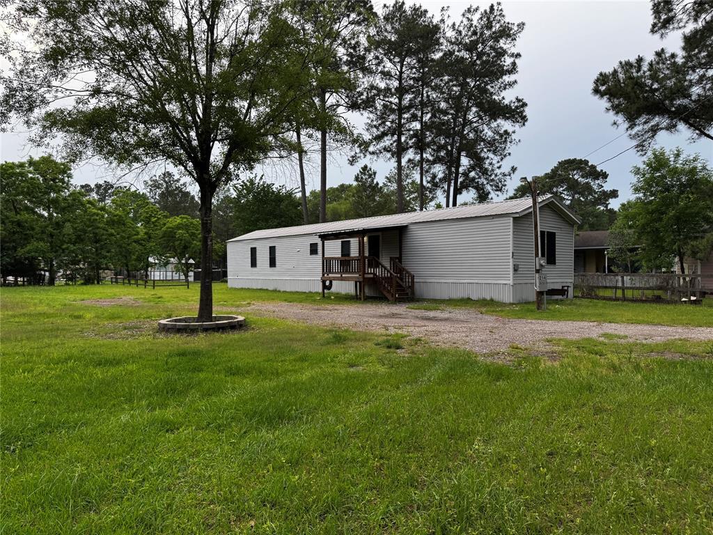 Foto principal - 214 County Rd 3313