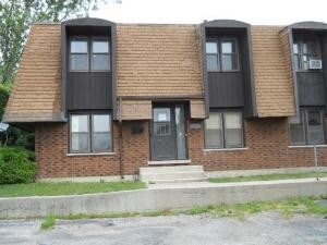 Primary Photo - 12738 S Kenneth Ave