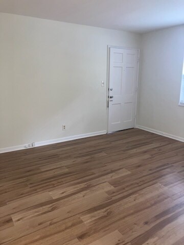 Foto del edificio - Updated Condo