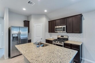 Building Photo - 29550 Patricias Wy